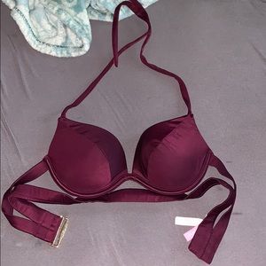 VS  burgundy bathing suit top